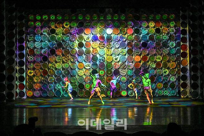 안은미컴퍼니 ‘동방미래특급’(사진=세종문화회관)