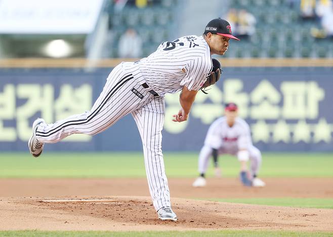 LG 요니 치리노스