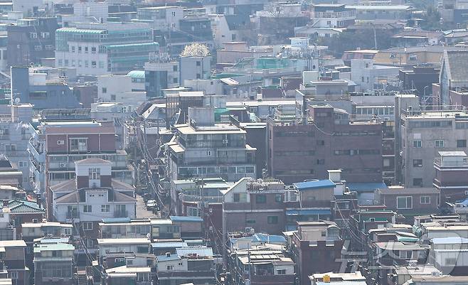 서울 시내 빌라 밀집지역의 모습. 2025.4.1/뉴스1 ⓒ News1 김도우 기자