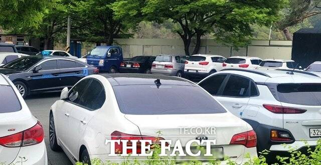 달성군이 '가창면민회관'을 건립하려는 냉천유원지 전원음식점지구 공영주차장./박병선 기자