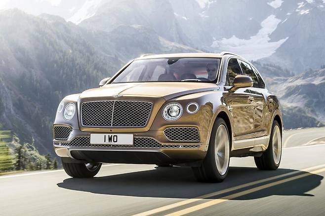 사진 : 벤틀리 벤테이가