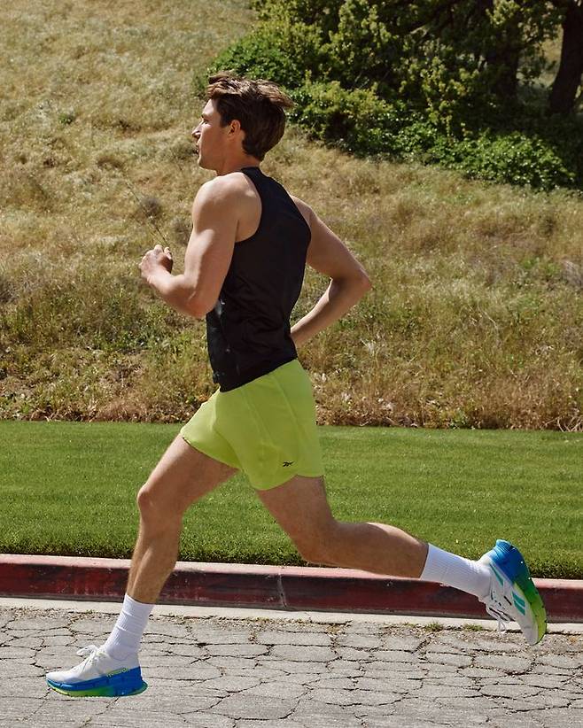 리복 플로트직 X1.ⓒLF 리복