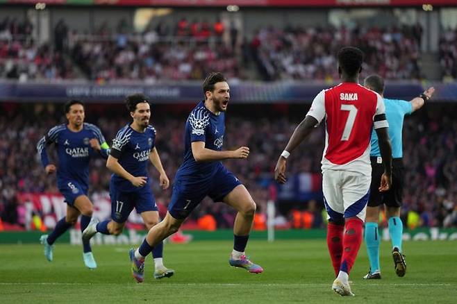 아스날 원정서 승리한 PSG. ⓒ AP=뉴시스