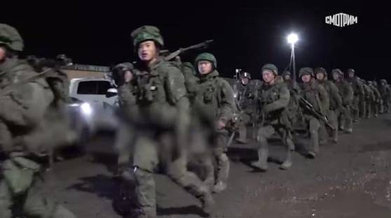 러 쿠르스크 전투 훈련하는 북한군. 사진 블라디미르 솔로비요프 텔레그램 캡처