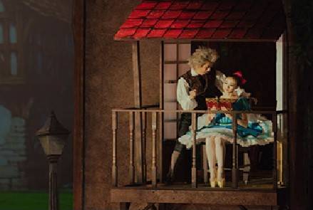 광주시립발레단의 박경숙 단장 재안무 ‘코펠리아’.       광주시립발레단