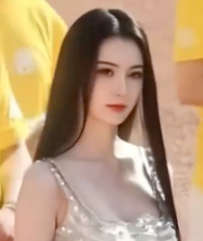 첸웨가 학교 체육 행사에서 행진하는 모습. 이 영상을 통해 첸웨는 AI 가상인물이란 의혹을 받고 유명해졌다. [사진 출처 = SNS 캡처]