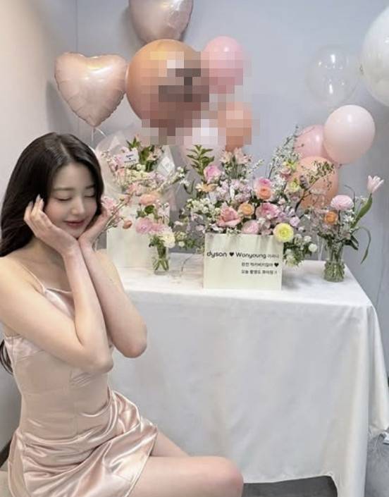 장원영 소셜 계정 캡처