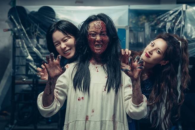 롯데엔터테인먼트 제공