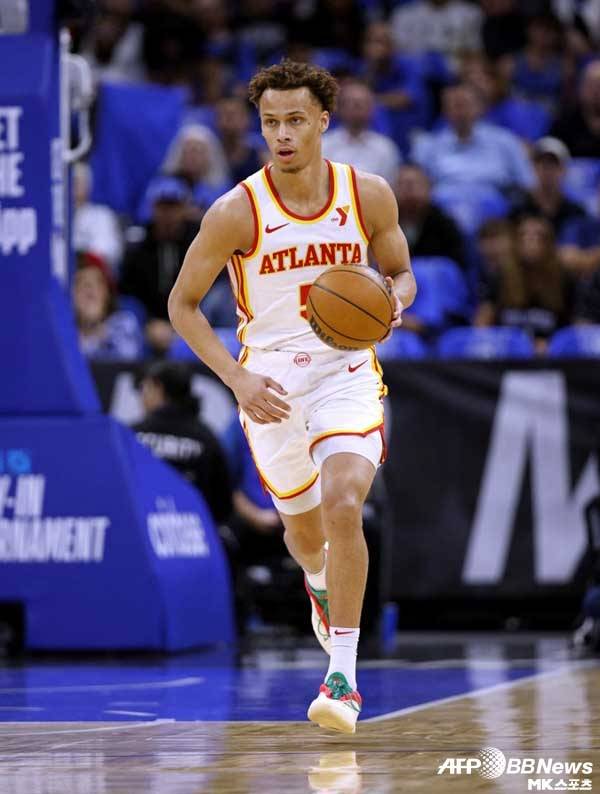 다니엘스가 기량 발전상을 받았다. 사진=ⓒAFPBBNews = News1