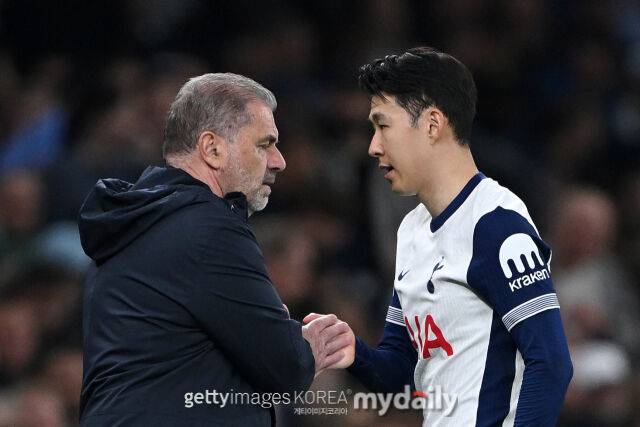 엔제 포스테코글루 감독과 손흥민./게티이미지코리아