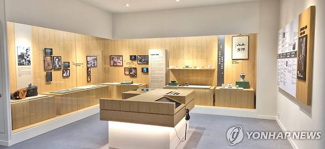 오영수문학관 전시실 개편 [울주문화재단 제공]