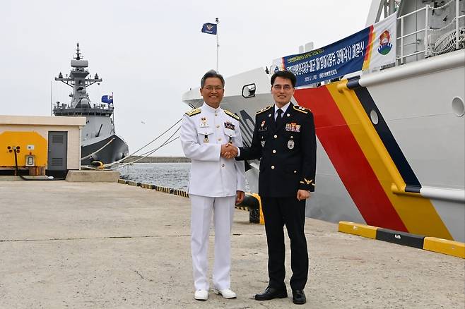 동해해경청-해군1함대, 스마트정비지원센터 추진 협약식 [동해지방해양경찰청 제공. 재판매 및 DB 금지]