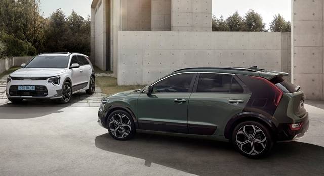 기아는 소형 스포츠유틸리티차(SUV) 니로 하이브리드의 신규 트림인 '베스트 셀렉션'을 출시했다고 2일 밝혔다. 기아 니로 하이브리드 외장. /기아