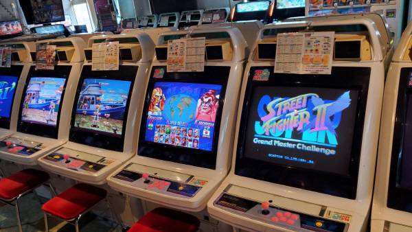 반대편에 가보니 2P라고 씌어져 있다