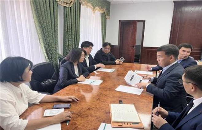 보훈부, 카자흐스탄 크즐오르다시 관계자 면담. 국가보훈부 제공