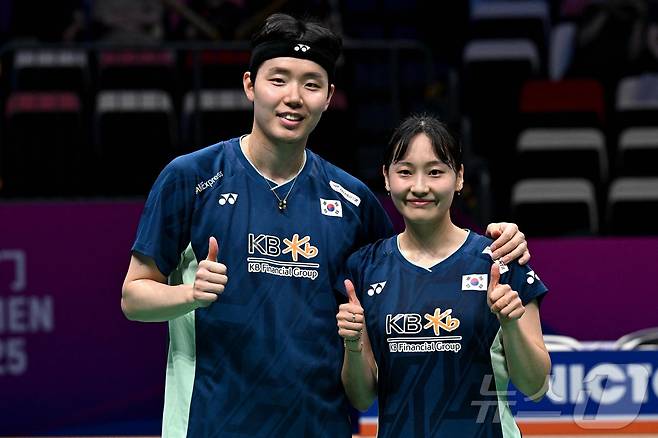 배드민턴 대표팀 혼합 복식의 서승재(왼쪽)와 채유정. ⓒ AFP=뉴스1