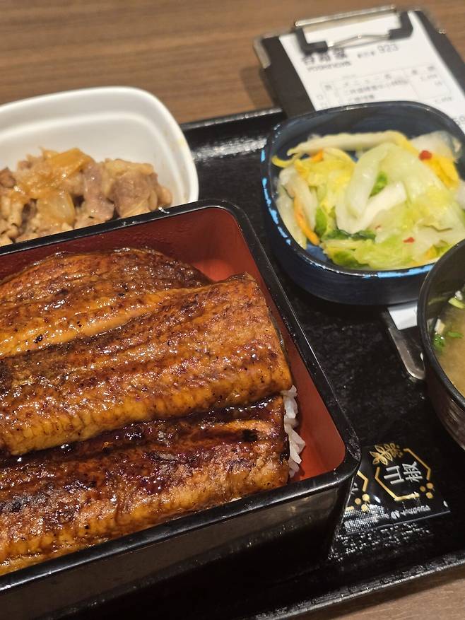 1000005047.jpg 4월 한달동안 먹은것