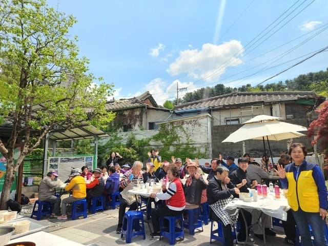 ▲ 원주 원인동마을관리소에서 비빔밥 나눔 데이 행사가 열렸다.