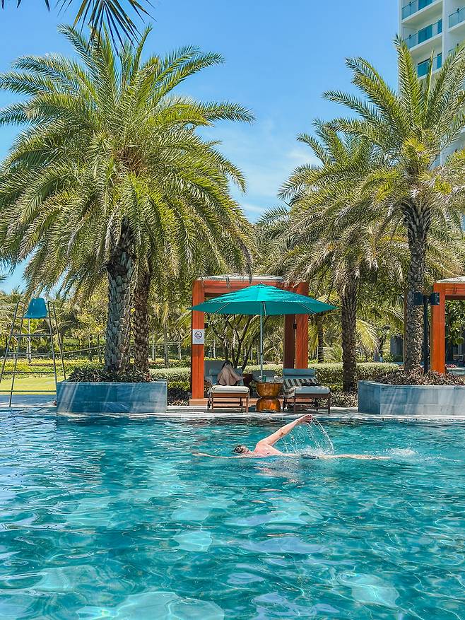 호텔 메인 수영장 /사진=권효정 여행+ 기자