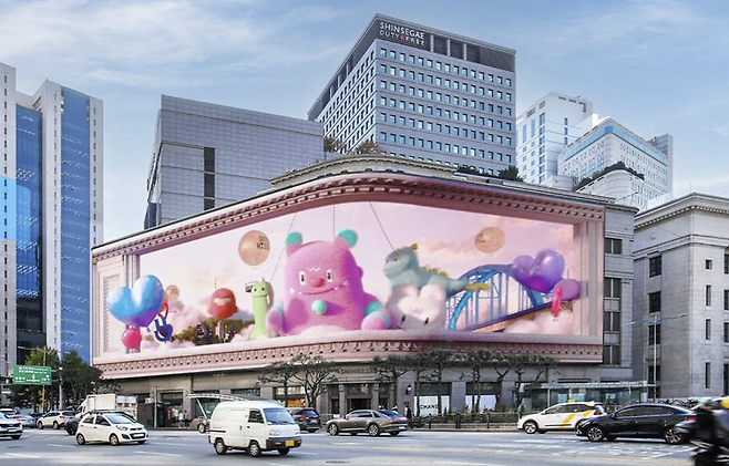 삼성전자가 서울 중구 신세계백화점 본점 외벽에 설치한 대형 LED 전광판. [삼성전자 제공]