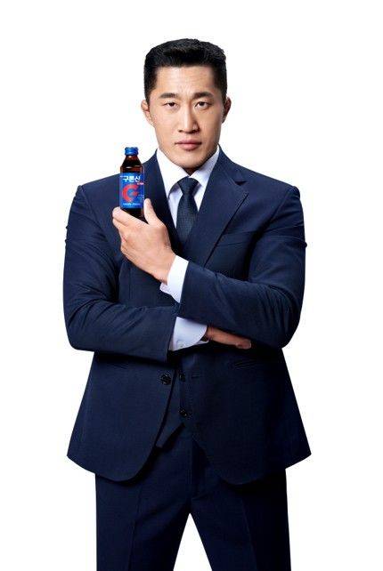 [서울=뉴시스] 해태htb 구론산 모델 김동현 (사진=LG생활건강 제공) *재판매 및 DB 금지