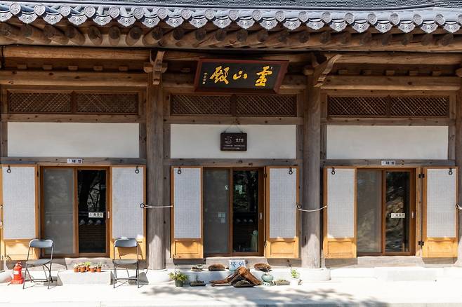 관악산 연주암. 아담한 사찰로 산행 후 고즈넉한 산사의  정취를 느낄 수 있다          사진제공｜서울관광재단