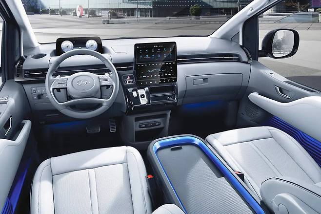 현대차 스타리아 실내