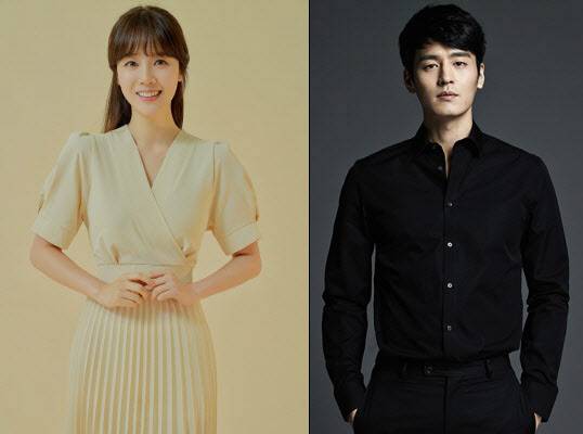 신고은(왼쪽)과 윤종화