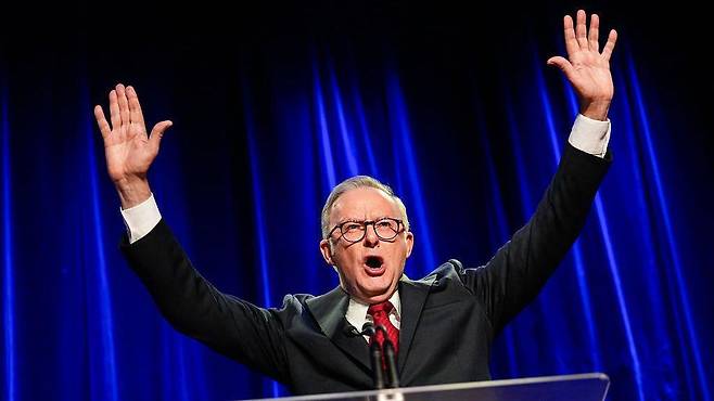 앤서니 앨버니지 총리는 이번 선거 승리가 평등과 친절에 대한 선택이었다고 말했다