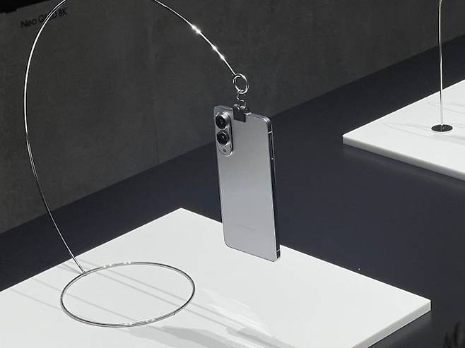 지난 1월 22일 미국 새너제이에서 개최된 삼성 갤럭시 언팩 2025에서 공개된 '갤럭시 S25 엣지'.ⓒ데일리안 이주은 기자