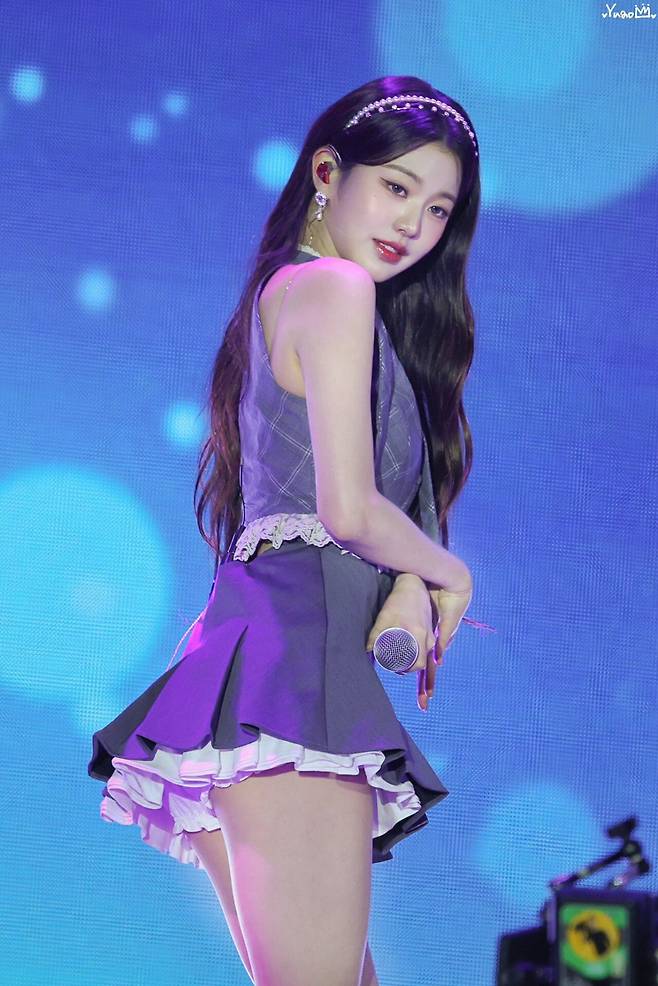 9.jpg 오늘자 리브 골프 코리아 콘서트 아이브 장원영 고화질 짤