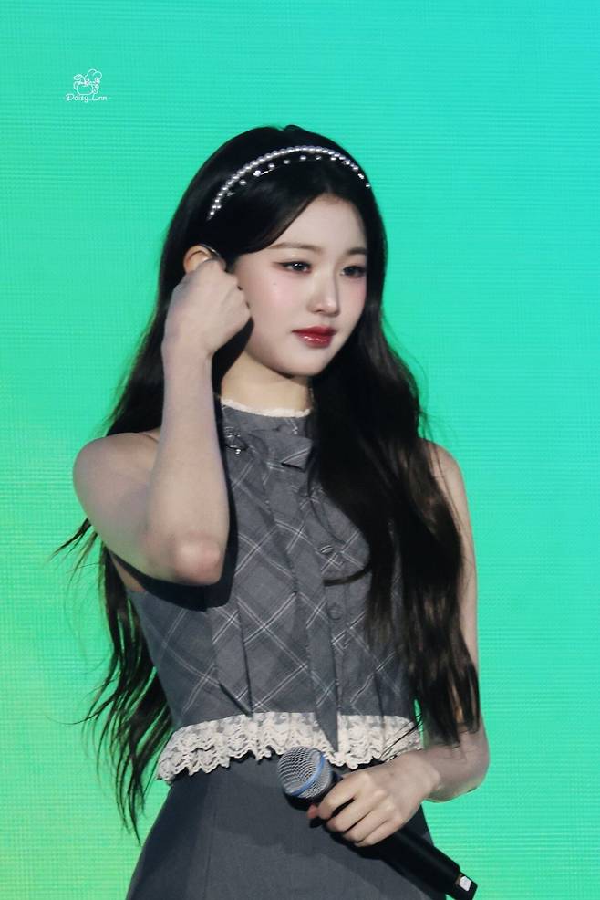 12.jpg 오늘자 리브 골프 코리아 콘서트 아이브 장원영 고화질 짤