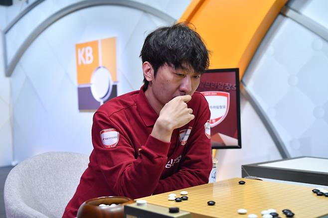 영림프라임창호 ‘특급 용병’ 당이페이 9단. 한국기원 제공