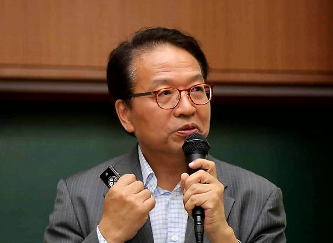 한인섭 교수 페이스북 캡처