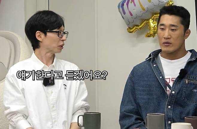 유재석도 태도가 불량한 후배들을 종종 보지만 지적하진 않는다고 말하고 있다. /사진=유튜브 채널 '뜬뜬' 갈무리