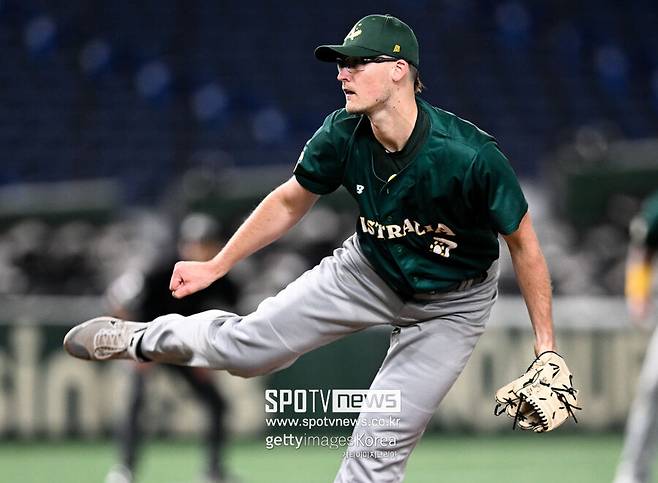 ▲ 코엔 윈은 2023년 WBC(월드베이스볼클래식)와 같은해 11월 열린 APBC(아시아프로야구챔피언십), 지난해 프리미어12에서 호주 대표팀에 선발돼 국제대회 경력을 쌓았다. 한국을 상대로도 등판한 적이 있다. 프리미어12에서는 팀 동료가 된 문보경을 삼진으로 잡기도 했다.