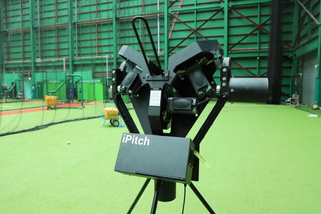 신규 타격 훈련 기기인 아이피치. /사진=SSG 랜더스 제공