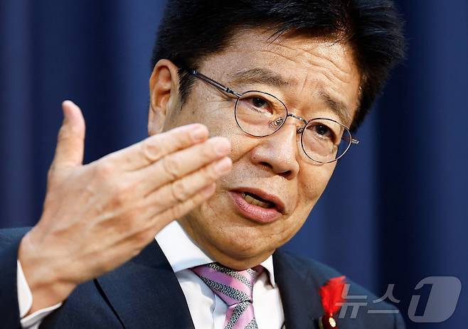 가토 가쓰노부 일본 재무상. ⓒ 로이터=뉴스1 ⓒ News1 우동명 기자