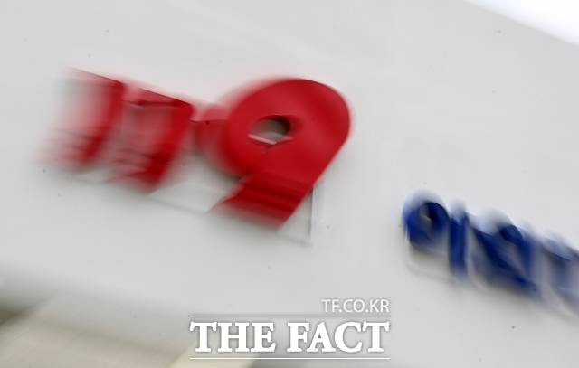 전남 완도의 한 리조트에서 가스 중독 의심 사고가 발생해 숙박객들이 병원에 이송됐다. /임영무 기자