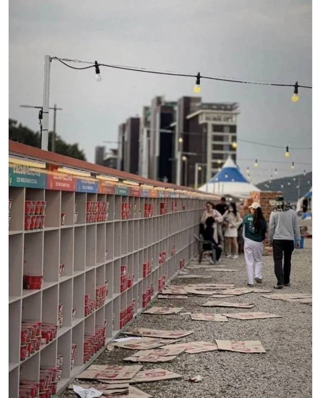 IMG_1538.jpeg 현재 난리났다는 기장군 세계 라면축제 근황