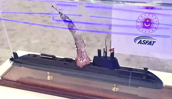 사하 엑스포에서 공개된 MILDEN 잠수함 모형. X@TurkishCentury