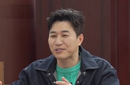 김종민이 아내가 미우새 아들 중 절대 만나지 말라고 했던 멤버가 있다고 폭로했다. [사진출처 = 미우새 영상 캡처]