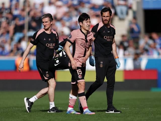 최근 이적설 중심에 있는 이강인이 다리 부상을 당했다. 사진=REUTERS=연합뉴스