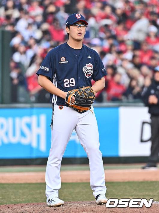 [OSEN=부산, 이석우 기자] 두산 베어스 이병헌 018 2025.04.06 / foto0307@osen.co.kr