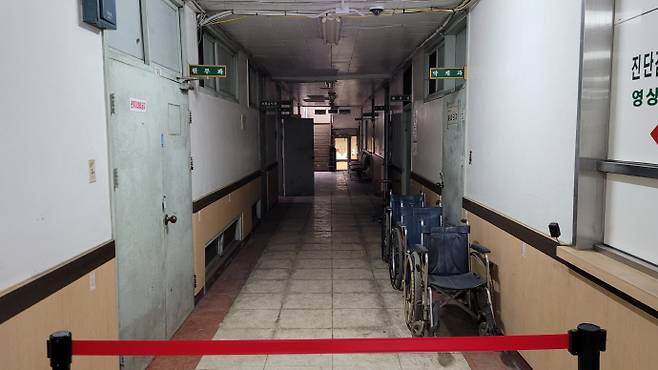 옛 광주적십자병원 1층 복도. /박정석 기자