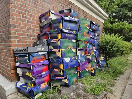 쌓여 있는 온라인 가공식품 배달 박스. 대전일보DB