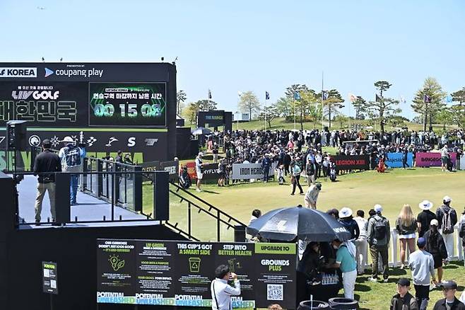 LIV 골프 코리아’가 사흘간 구름 관중에게 새로운 골프를 선보이며 막을 내렸다. ⓒ LIV골프