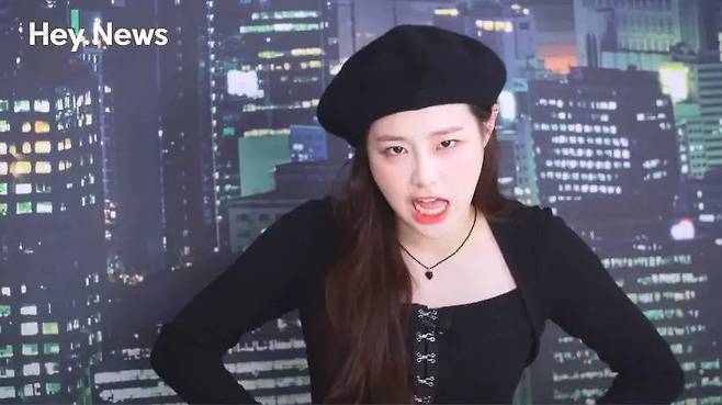 카리스마 무대하는데, 귀엽다고 할 때 속상한 츄 표정