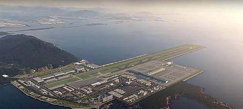 부산시가 지난해 1월 개최한 가덕도신공항 비전과 전략 선포식에서 선보인 가덕도신공항 홍보 영상. 부산시 제공