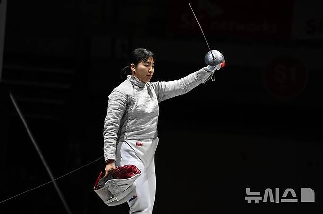 [서울=뉴시스] 펜싱 여자 사브르 전하영. (사진=FIE SNS 캡처)  *재판매 및 DB 금지